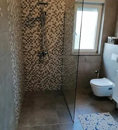Holiday Vesna Pjescana Uvala
